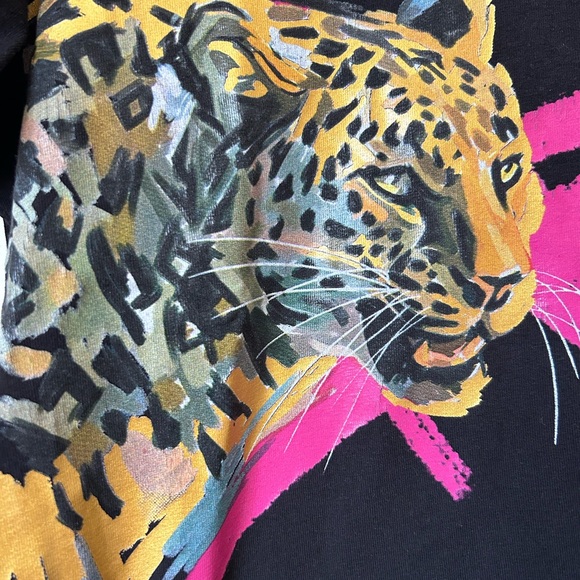 Authentic Roberto Cavelli Tee Shirt with Tiger Graphic Print Like New Size L - Picture 2 of 3